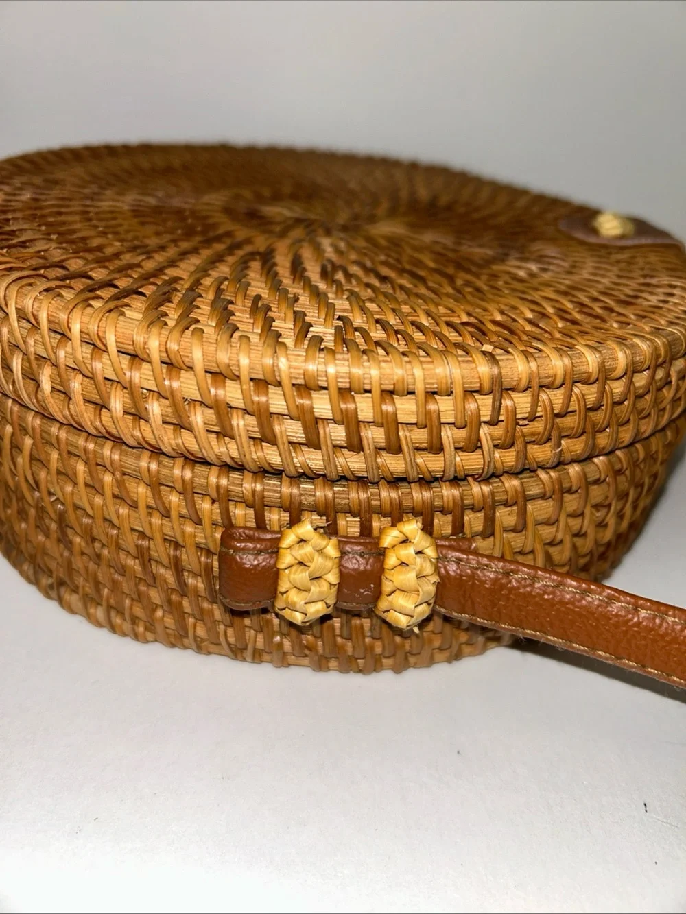 Round Rattan‎ Crossbody Purse Bag Boho Straw 8” Woven Circle Beach BOHO Summer